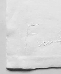 indradanush Tischwäsche|Servietten|Bestickte Leinenserviette Freund/Freundin/Friend