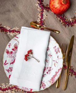 indradanush Tischwäsche|Servietten|Bestickte Leinenserviette Freund/Freundin/Friend