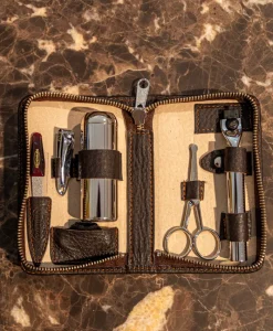 F. HAMMANN Reiseaccessoires|Chervo Rasierset Kalbleder – Eschenburg Bestecke