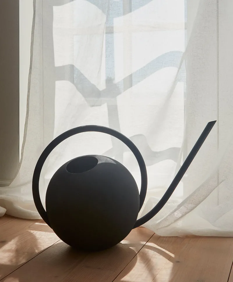 AYTM Outdoor Accessoires|GLOBE Gießkanne