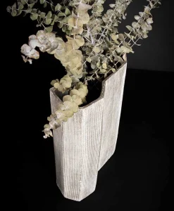 Christine Wagner Edles Handwerk|Vasen|Handgefertigte Keramik-Vase architektonisch