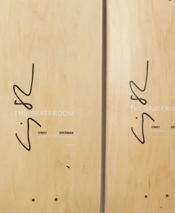 THE SKATEROOM Kunst Und Skulpturen|Kunstobjekt x Cindy Sherman