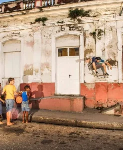 THE SKATEROOM Kunst Und Skulpturen|Kunstobjekt x Jean-Michel Basquiat