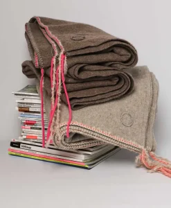 LPJ Studios Edles Handwerk|Decken Und Plaids|Mountainplaid – Decke aus Schafwolle