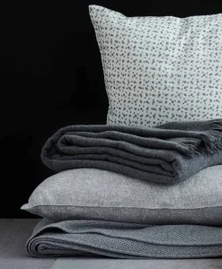 Luiz Decken Und Plaids|Plaid Thea mit Cashmerebouclé-Streifen und Fransen