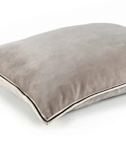 u00c9litis Kissen|Samtkissen Aristote mit Paspelveredelung