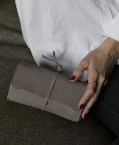 August Sandgren Reiseaccessoires|Schmuckaufbewahrung|Schmucketui für unterwegs